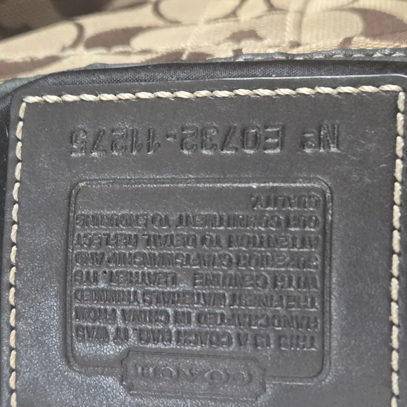 Coach Signature Ergo Belted Hobo - Picture 14 of 16